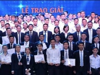Tuyển Trưởng Nhóm Kinh Doanh BĐS làm việc tại TPHCM Tuyển Trưởng Nhóm Kinh Doanh BĐS làm việc tại TPHCM