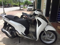 SH 2019 vừa mua xong cần tiền bán gấp , màu trắng sữa đi 1000km ! SH 2019 vừa mua xong cần tiền bán gấp , màu trắng sữa đi 1000km !