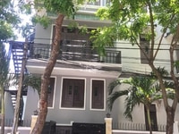 Cho thuê nhà đẹp có 3 CH full nội thất đường Lê Văn Thiêm,quận Sơn Trà Cho thuê nhà đẹp có 3 CH full nội thất đường Lê Văn Thiêm,quận Sơn Trà