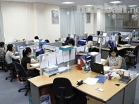 Tuyển 2 nữ văn phòng, tuổi từ Điều kiện: biết vi tính, vui vẻ Tuyển 2 nữ văn phòng, tuổi từ Điều kiện: biết vi tính, vui vẻ