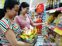 Tuyển 2 nhân viên độ tuổi từ 18 tuổi -40 tuổi Tuyển 2 nhân viên độ tuổi từ 18 tuổi -40 tuổi
