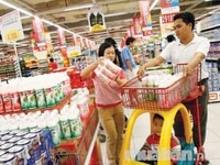 Tuyển 03 nhân viên đứng bán hàng tại quầy. Tuyển 03 nhân viên đứng bán hàng tại quầy.