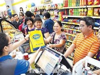 Cần tuyển gấp nhân viên Siêu Thị tiện lợi 24h. Cần tuyển gấp nhân viên Siêu Thị tiện lợi 24h.