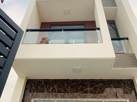 Bán nhà 1 trệt 2 lầu mới 100% đẹp như hình, đường nhựa 10m Bán nhà 1 trệt 2 lầu mới 100% đẹp như hình, đường nhựa 10m