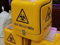 Thùng chở rác thải y tế, thùng vận chuyển rác thải lây nhiễm y tế Thùng chở rác thải y tế, thùng vận chuyển rác thải lây nhiễm y tế