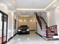 Bán nhà mới xây dựng S: 53m2 x 4,5 tầng tại ngõ 640 Nguyễn Văn Cừ Bán nhà mới xây dựng S: 53m2 x 4,5 tầng tại ngõ 640 Nguyễn Văn Cừ
