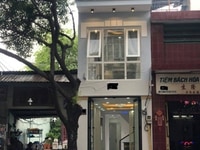 Cho thuê nhà 61-63 đường 3/2 p11 . Q10. Ngay Vinmart Dt: 8x11 Cho thuê nhà 61-63 đường 3/2 p11 . Q10. Ngay Vinmart Dt: 8x11