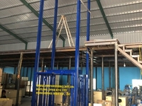 Thang nâng hàng kho xưởng 2000kg giá rẻ tại miền bắc Thang nâng hàng kho xưởng 2000kg giá rẻ tại miền bắc