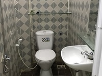 Cho thuê phòng nhà mới xây có máy lạnh. Nguyễn Duy Dương, Quận 10 Cho thuê phòng nhà mới xây có máy lạnh. Nguyễn Duy Dương, Quận 10