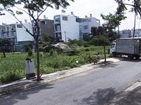 Bán gấp lô đất MT đường Trục 30, P13, tiện kinh doanh Bán gấp lô đất MT đường Trục 30, P13, tiện kinh doanh