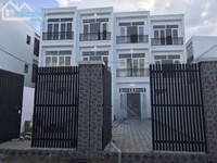 Với 1,4 tỷ sở hữu ngay nhà phố siêu đẹp sát Gò Vấp Thạnh Xuân quận 12. Với 1,4 tỷ sở hữu ngay nhà phố siêu đẹp sát Gò Vấp Thạnh Xuân quận 12.