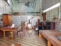Do gia đình muốn chuyển chỗ ở muốn bán căc nhà mặt tiền ql 13 Do gia đình muốn chuyển chỗ ở muốn bán căc nhà mặt tiền ql 13