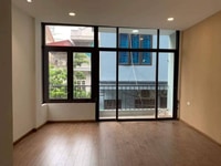 Bán nhà ngõ Lạc Long Quận quận Tây Hồ 5 tầng Giá chỉ 5.8 tỷ Bán nhà ngõ Lạc Long Quận quận Tây Hồ 5 tầng Giá chỉ 5.8 tỷ