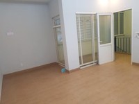 Bán nhà riêng phố Thụy Khuê, cách hồ Tây 35m, giá 4.5 tỷ. Bán nhà riêng phố Thụy Khuê, cách hồ Tây 35m, giá 4.5 tỷ.