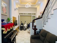 Nhà hẻm xe hơi Huỳnh Văn Bánh 41m2 3 tầng giá 5.2 tỷ. Nhà hẻm xe hơi Huỳnh Văn Bánh 41m2 3 tầng giá 5.2 tỷ.