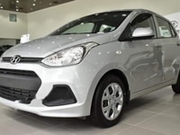 Hyundai i10 sedan 1.2 MT base giá đặc biệt ưu đãi 35trieu Hyundai i10 sedan 1.2 MT base giá đặc biệt ưu đãi 35trieu