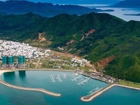 Đất xây khách sạn Vịnh Nha Trang giá rẻ, chỉ có 28 lô, đã có sổ đỏ Đất xây khách sạn Vịnh Nha Trang giá rẻ, chỉ có 28 lô, đã có sổ đỏ