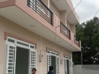 Bán nhà mặt tiền mới xây 1 trệt 1 lầu giá chi 750tr Bán nhà mặt tiền mới xây 1 trệt 1 lầu giá chi 750tr