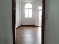 Nhà nguyên căn đường nguyễn thị minh khai bao gồm 12 phòng Nhà nguyên căn đường nguyễn thị minh khai bao gồm 12 phòng