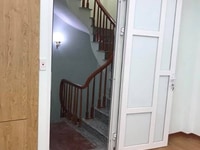 Bán nhà Yên Hoà, 28m2, 5 tầng còn đẹp, 2.8 tỷ Bán nhà Yên Hoà, 28m2, 5 tầng còn đẹp, 2.8 tỷ