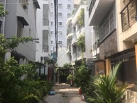 Khu vực nhà đồng bộ Quận Tân phú, đả ra sổ cho từng căn ngày 16/08/201 Khu vực nhà đồng bộ Quận Tân phú, đả ra sổ cho từng căn ngày 16/08/201