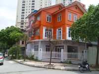 Cho thuê nhà 80 x 3 tầng làm văn phòng đường trần kim xuyến Cho thuê nhà 80 x 3 tầng làm văn phòng đường trần kim xuyến