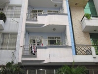 Bán nhà hẻm xe hơi Vườn Chuối, P4, Q3. DT: 28m2, giá 6.5 tỷ TL Bán nhà hẻm xe hơi Vườn Chuối, P4, Q3. DT: 28m2, giá 6.5 tỷ TL