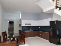 Cho thuê nhà 4 phòng ngủ khép kín gần cầu Rông Cho thuê nhà 4 phòng ngủ khép kín gần cầu Rông