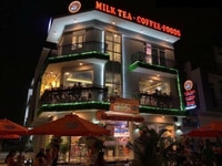 Bán gấp nhà phố 2 lầu Dương Công Khi đang KD quán cafe SHR chính chủ Bán gấp nhà phố 2 lầu Dương Công Khi đang KD quán cafe SHR chính chủ