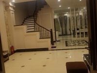Cho thuê biệt thự mới đẹp hiện đại phố Nguyễn Khánh Toàn, Q Cầu Giấy. Cho thuê biệt thự mới đẹp hiện đại phố Nguyễn Khánh Toàn, Q Cầu Giấy.