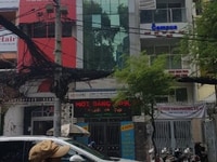 Cho thuê khách sạn MT Bùi Viện, P. Phạm Ngũ Lão, Q.1. DT 4x20m. Cho thuê khách sạn MT Bùi Viện, P. Phạm Ngũ Lão, Q.1. DT 4x20m.