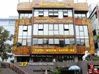 Nhà 250m2 x 5 tầng ở mp Trần Kim Xuyến x Trung Hòa mặt tiền 15m Nhà 250m2 x 5 tầng ở mp Trần Kim Xuyến x Trung Hòa mặt tiền 15m
