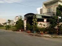 Bán nhà 1 lầu 1 trệt gần BV Xuyên Á, Củ Chi 780tr, 100m2, SHR Bán nhà 1 lầu 1 trệt gần BV Xuyên Á, Củ Chi 780tr, 100m2, SHR