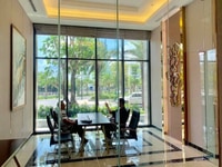 Cần bán gấp xoay vốn Vinhomes Golden River Ba Son 3Pn lớn Cần bán gấp xoay vốn Vinhomes Golden River Ba Son 3Pn lớn