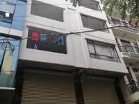 Bán tòa nhà 8 tầng, mặt phố Thụy Khuê, 180m, mặt tiền 7.1m, giá 50 tỷ Bán tòa nhà 8 tầng, mặt phố Thụy Khuê, 180m, mặt tiền 7.1m, giá 50 tỷ