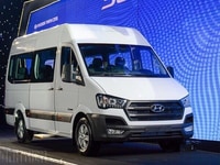 Hyundai Solati Trăng chỉ với 350 triệu giao ngay..... Hyundai Solati Trăng chỉ với 350 triệu giao ngay.....