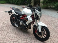Benelli BN 302 màu trắng đăng ký 217 đi 7000km Benelli BN 302 màu trắng đăng ký 217 đi 7000km