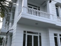 Cho thuê nhà nguyên căn mặt tiền đường Nguyễn Cảnh Chân, quận 1. Cho thuê nhà nguyên căn mặt tiền đường Nguyễn Cảnh Chân, quận 1.