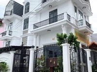 Bán biệt thự góc 2 mặt tiền tuyệt đẹp, Huỳnh Tấn Phát, Quận 7, Giá 11. Bán biệt thự góc 2 mặt tiền tuyệt đẹp, Huỳnh Tấn Phát, Quận 7, Giá 11.