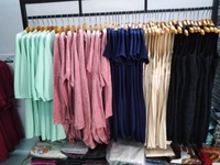 Cung cấp đầm xuất khẩu thời trang áo đầm đắp tà cực chất giá sỉ rẻ Cung cấp đầm xuất khẩu thời trang áo đầm đắp tà cực chất giá sỉ rẻ