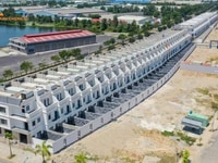 Bán 2 căn Suất Ngoại giao Shophouse đường Mê Linh-Liên Chiểu. Bán 2 căn Suất Ngoại giao Shophouse đường Mê Linh-Liên Chiểu.