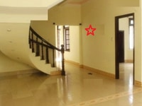 Nhà kiểu Biệt Thự sân vườn, đường Phạm Hùng cần cho thuê gấp Nhà kiểu Biệt Thự sân vườn, đường Phạm Hùng cần cho thuê gấp