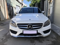 Bán C300 amg 2018 bản full, số tự động, màu trắng Bán C300 amg 2018 bản full, số tự động, màu trắng