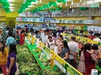 Siêu thị cần tuyển gấp nhân viên bán hàng trực tiếp tại chỗ Siêu thị cần tuyển gấp nhân viên bán hàng trực tiếp tại chỗ