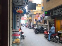 Nhà 33m2 tập thể tầng 1 ngõ chợ Thái Thịnh kinh doanh sầm uất Nhà 33m2 tập thể tầng 1 ngõ chợ Thái Thịnh kinh doanh sầm uất