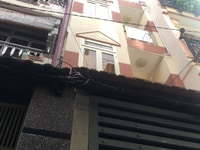 Nhà 4 tầng Phú Nhuận, hẻm thông cực đẹp, 50m ra Phan Đình Phùng Nhà 4 tầng Phú Nhuận, hẻm thông cực đẹp, 50m ra Phan Đình Phùng