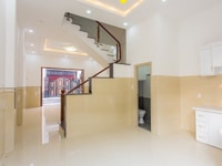 Nhà ngay KCN Cầu Tràm-1 trệt 2 lầu(5PN+3WC)-SHR Nhà ngay KCN Cầu Tràm-1 trệt 2 lầu(5PN+3WC)-SHR