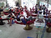 Hớt tóc Thanh Phong cần tuyển: 03 thợ nữ/ 8,5 triệu/ tháng. Hớt tóc Thanh Phong cần tuyển: 03 thợ nữ/ 8,5 triệu/ tháng.