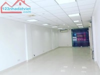 Cho thuê mặt bằng kinh doanh 35m2 giá 26tr tại phố Trần Xuân Soạn Cho thuê mặt bằng kinh doanh 35m2 giá 26tr tại phố Trần Xuân Soạn