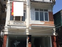 Cho thuê nhà mặt phố vệ hồ 88m2 x 3 tầng, mt 7m Cho thuê nhà mặt phố vệ hồ 88m2 x 3 tầng, mt 7m